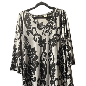 EUC Sew in Love Elegant Black and Gray Patterned Women's Top